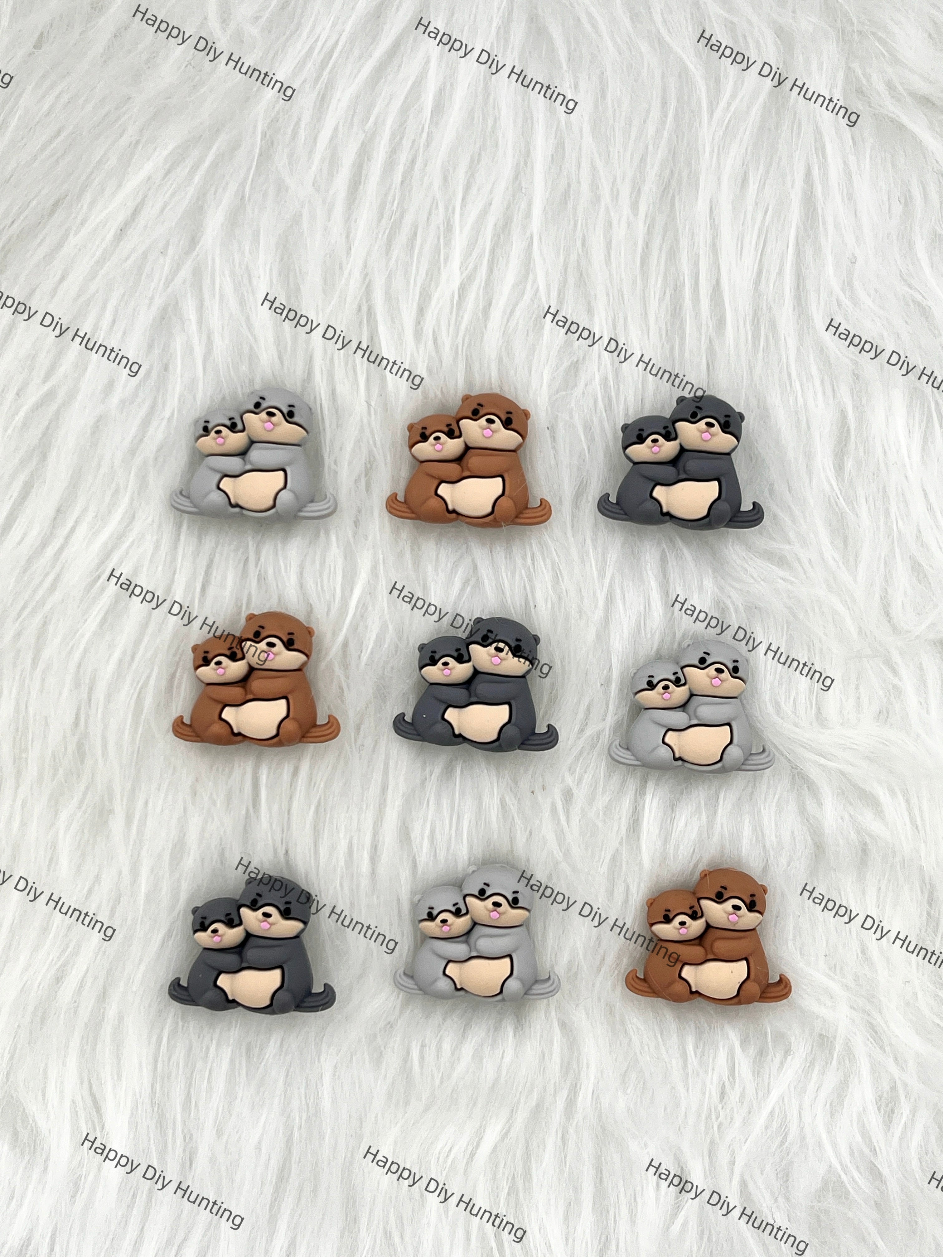 3D Hugging Squirrel Silicone Focal Beads