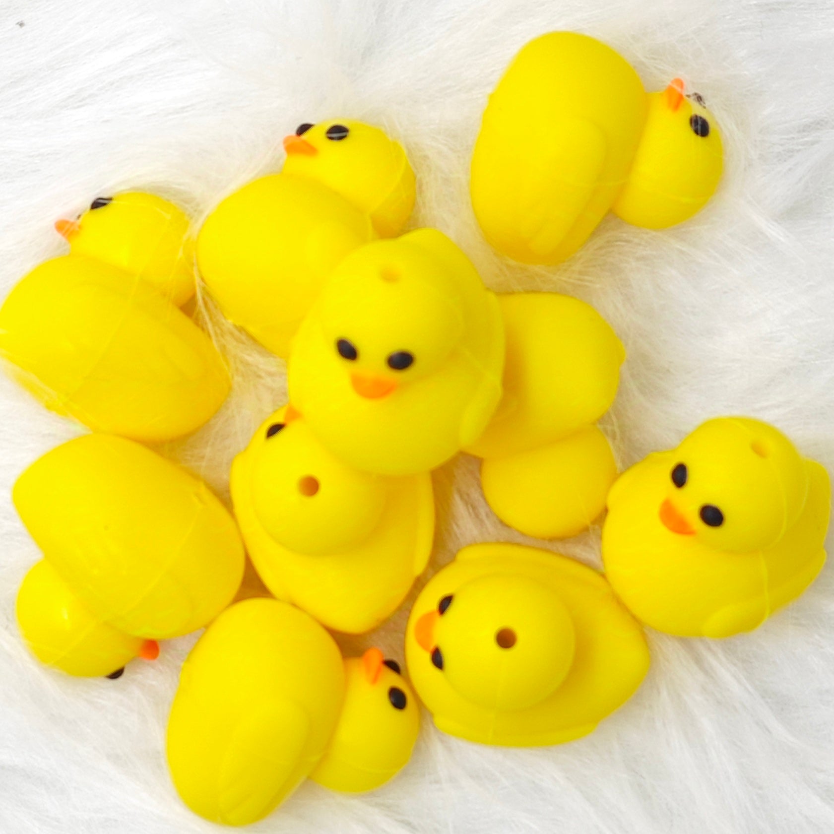 3d yellow duck Silicone Focal Beads Wholesale, Animal Shaped Beads