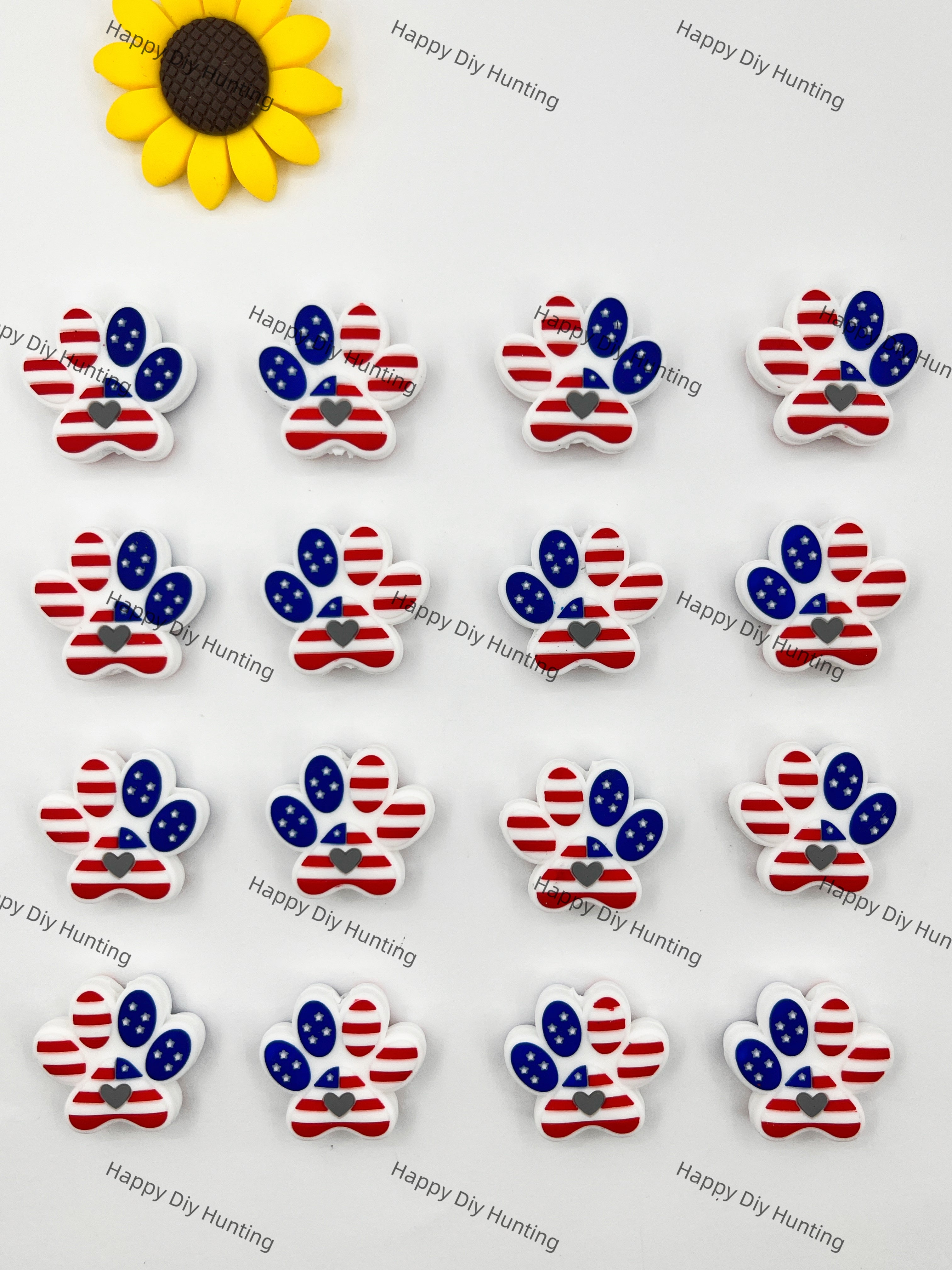 Dog's Paw-Shaped American Flag Silicone Focal Beads Wholesale, silicone focal beads for pens